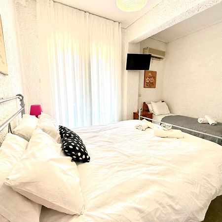 Katerina Apartments Néos Pírgos Zimmer foto